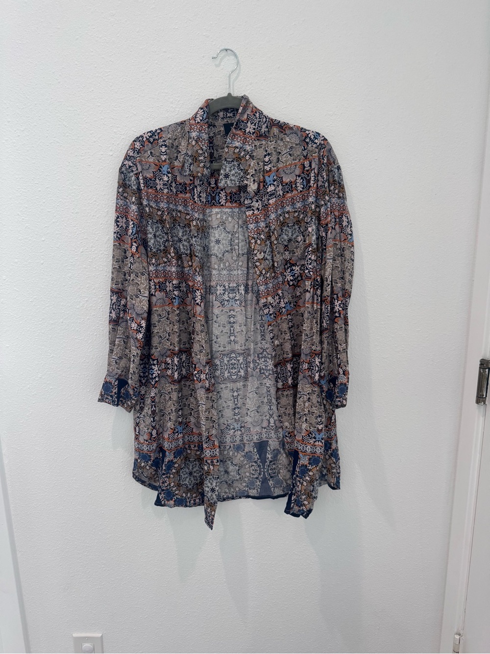 Vici Multicolored Paisley Open-Front Tunic